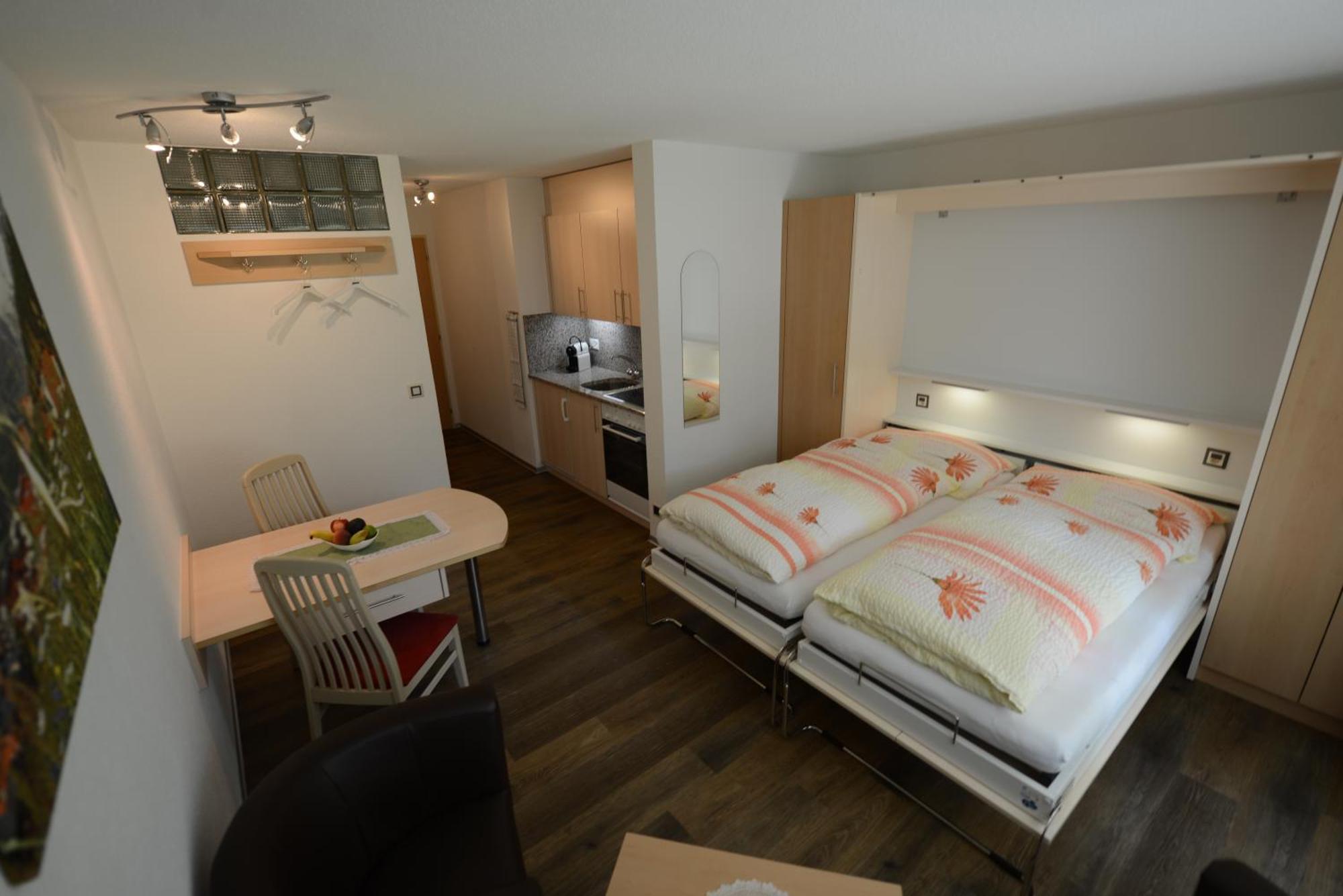 Haus Kandahar Saas Fee Quarto foto