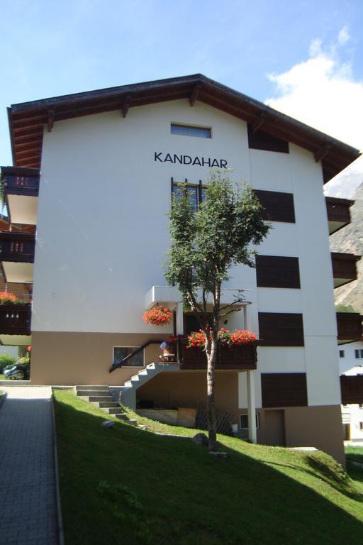 Haus Kandahar Saas Fee Exterior foto